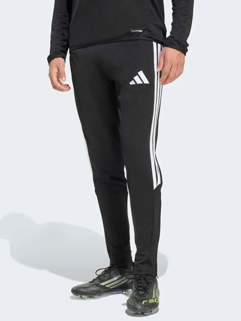adidas Black Tiro 26 Joggers