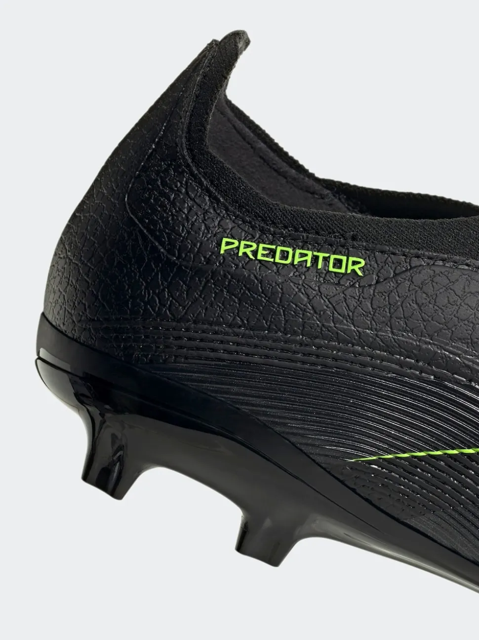 adidas Black/Grey Adult Predator League Laceless Firm/Multi Ground Boots