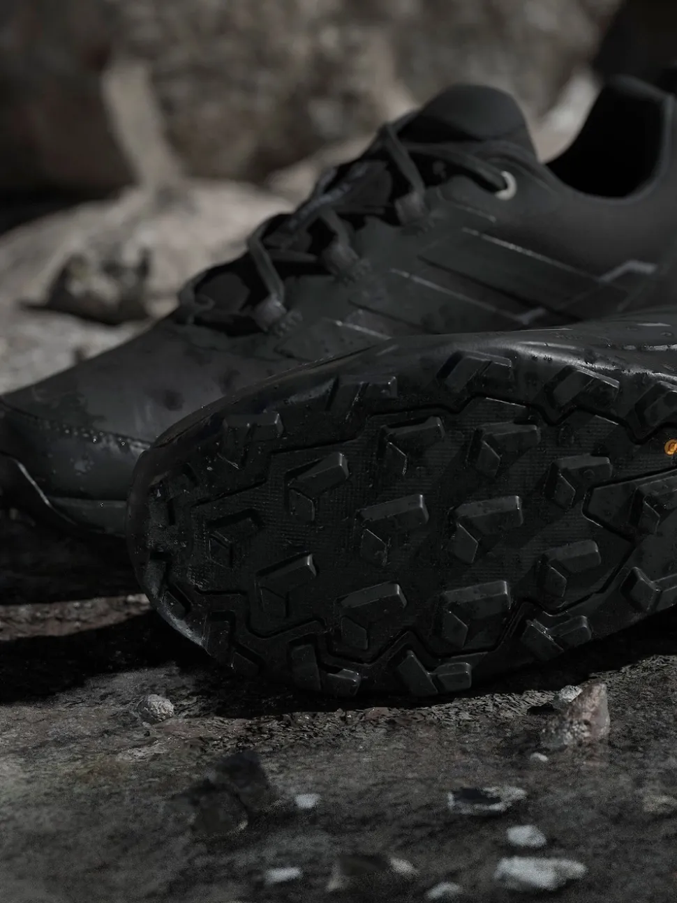 adidas Dark Black Terrex Skychaser AX5 GORE-TEX Hiking Trainers