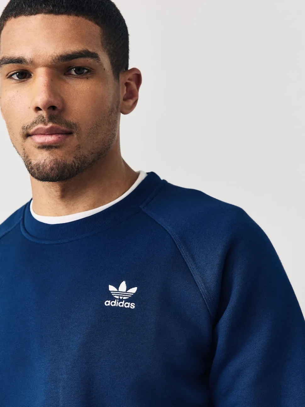 adidas Originals Blue Navy Trefoil Essentials Crew Sweatshirt