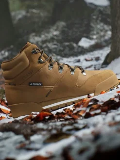 adidas Terrex Brown Snowpitch Cold.Rdy Hiking Boots