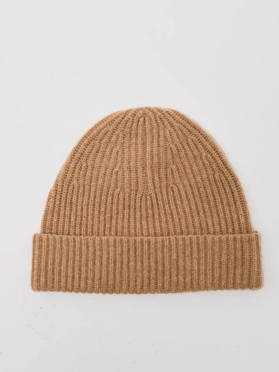 Atelier Oatmeal Guernsey Atelier 100% Cashmere Rib-Knit Beanie