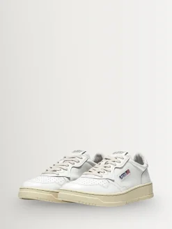 AUTRY White Mans Medalist Low Trainers