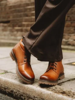 Base London Tan Brown Cobalt Chukka Boot