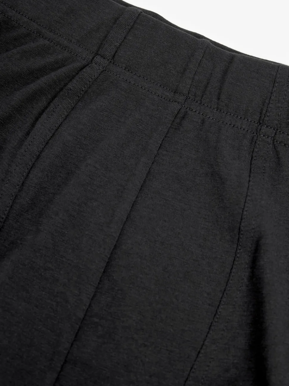 Black 4 pack Essential Hipsters