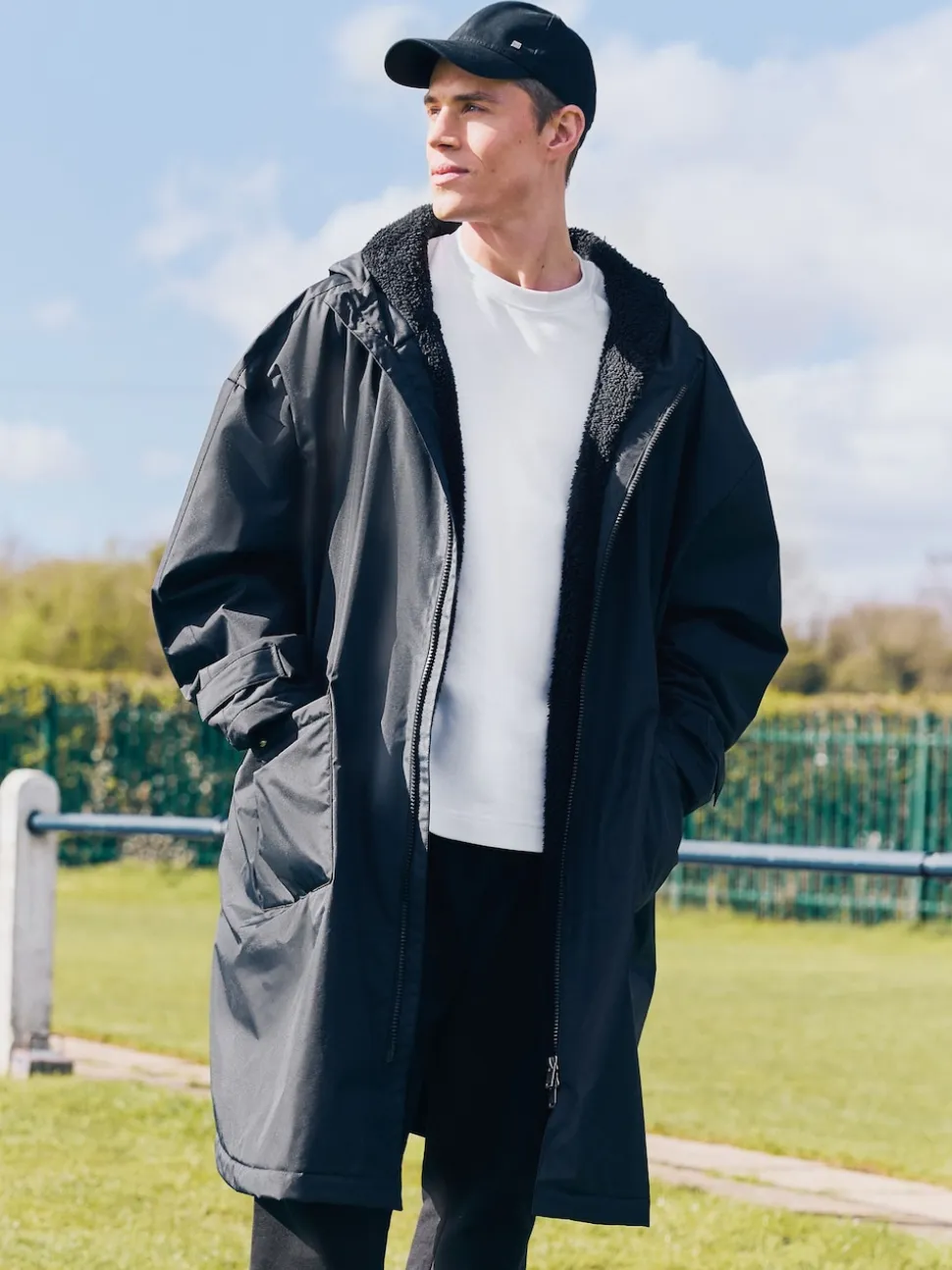 Black Borg Lined Shower Resistant Changing Robe