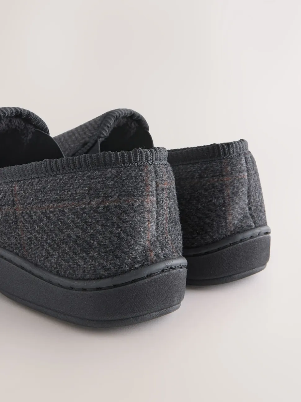 Black Closed Back Slippers
