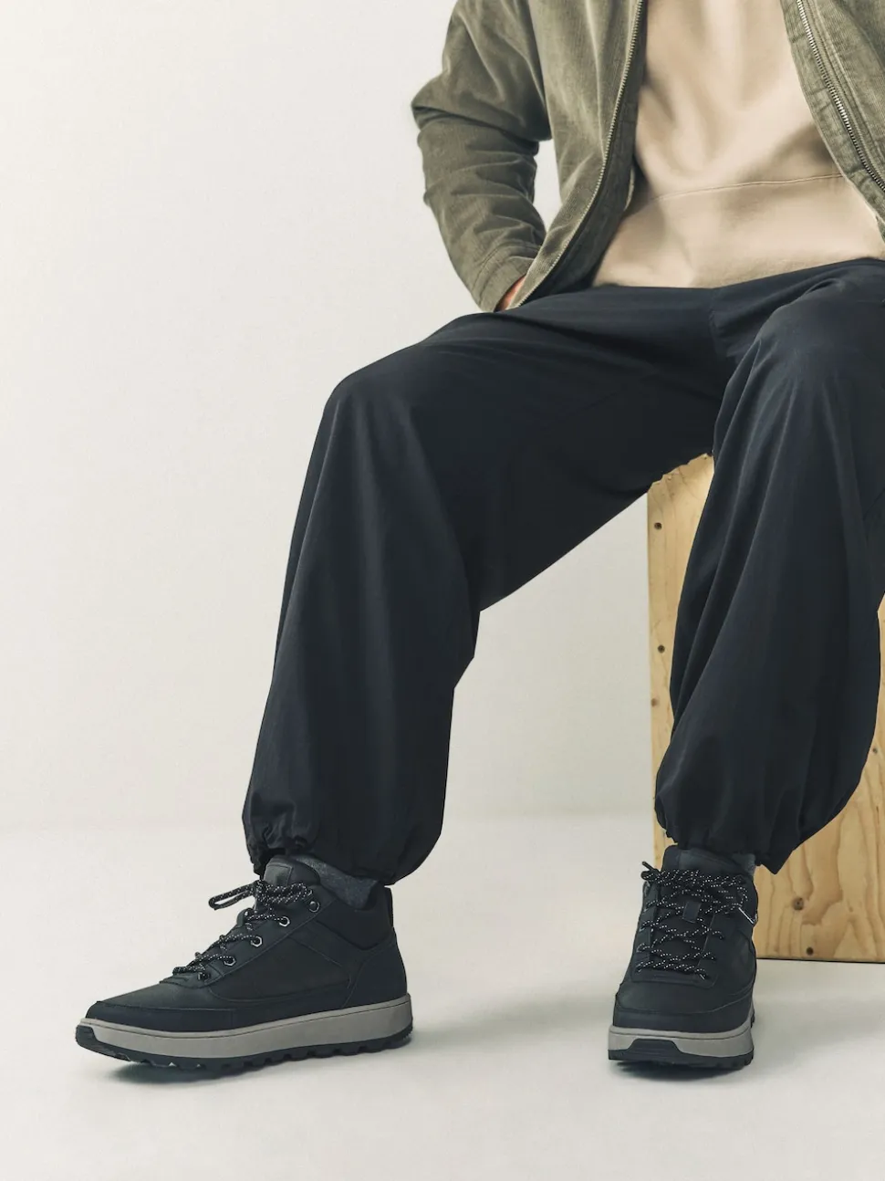 Black Hiker Style Sports Boots