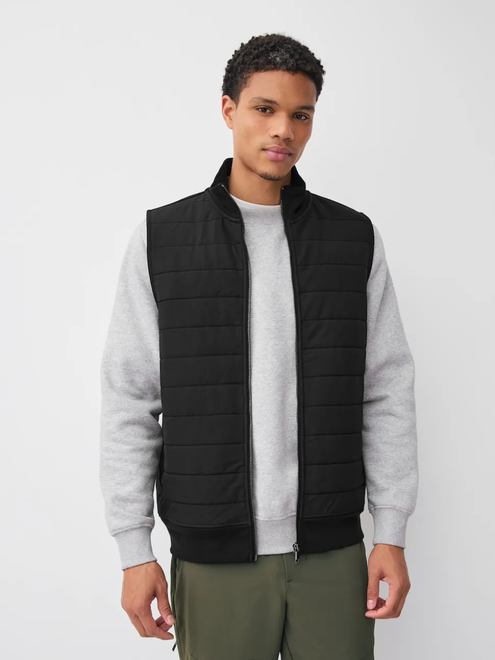 Black Hybrid Full Zip Gilet