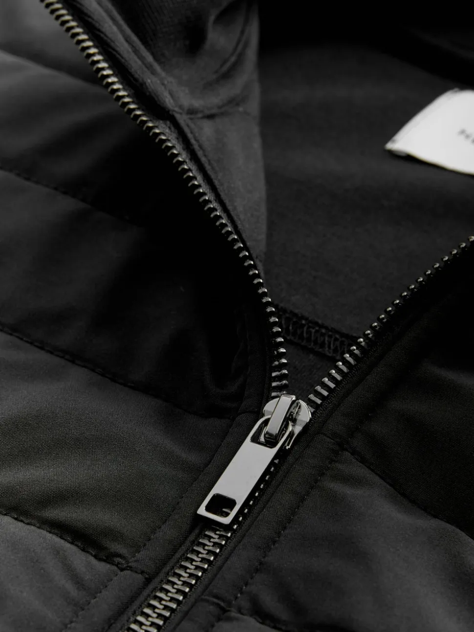 Black Hybrid Full Zip Gilet