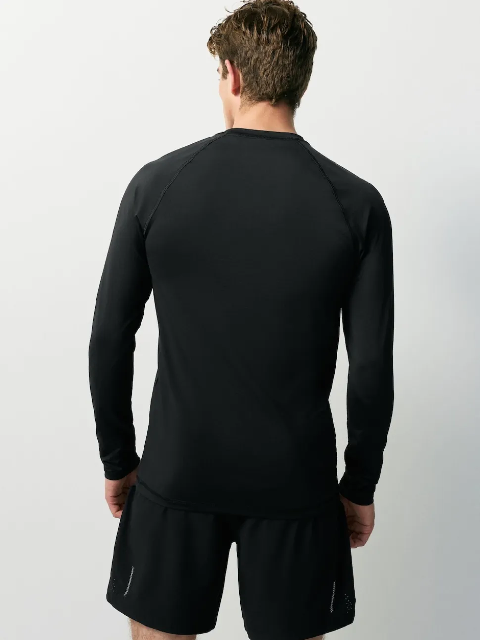 Black Long Sleeve Tee Active Thermal Base Layer