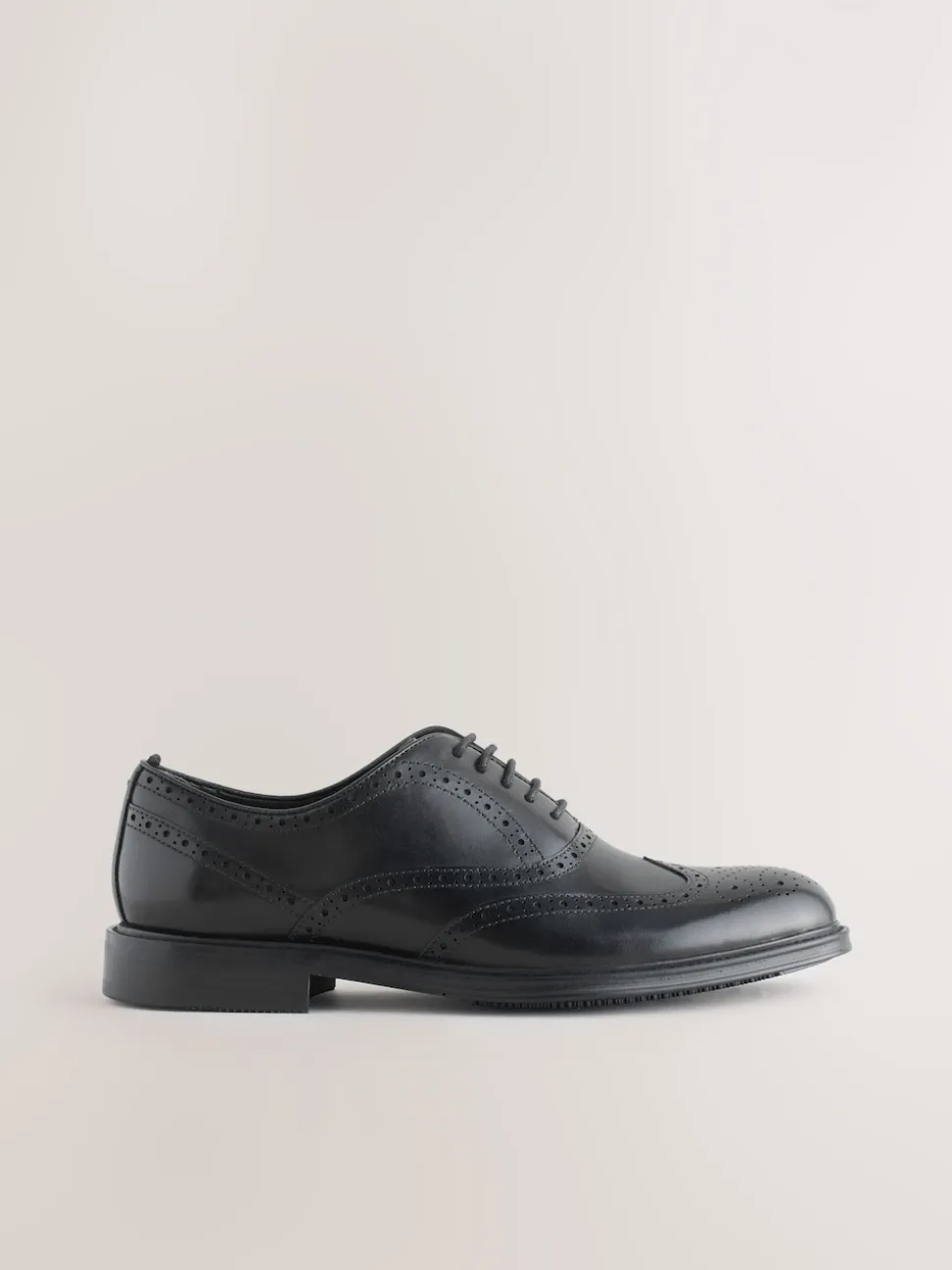 Black Oxford Wingcap Leather Shoes
