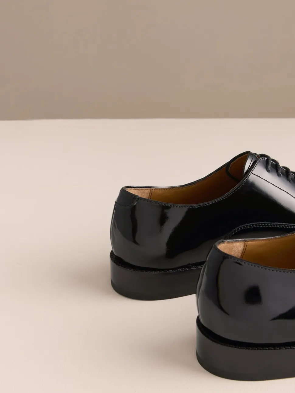 Black Patent Leather Oxford Toe Cap Shoes