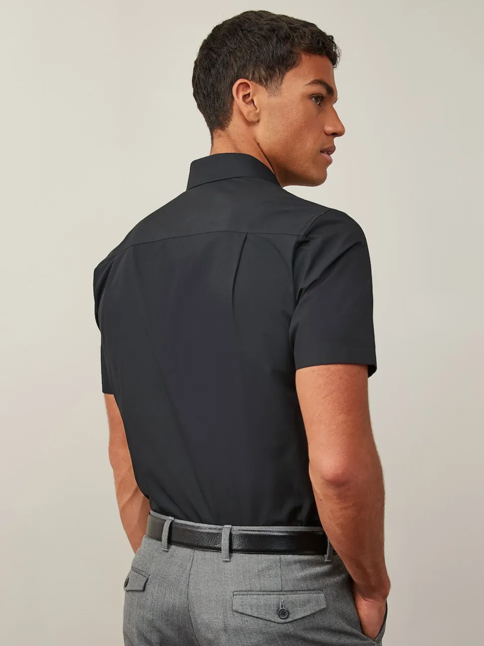 Black Regular Fit Easy Care Smart Shirt