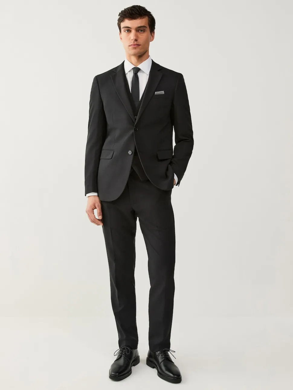 Black Regular Fit Essential Suit Waistcoat