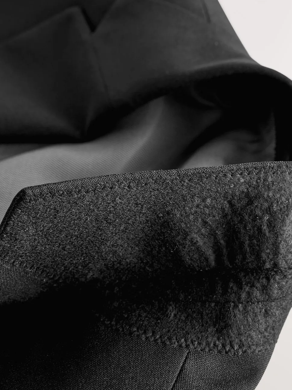 Black Regular Fit Essential Suit Jacket