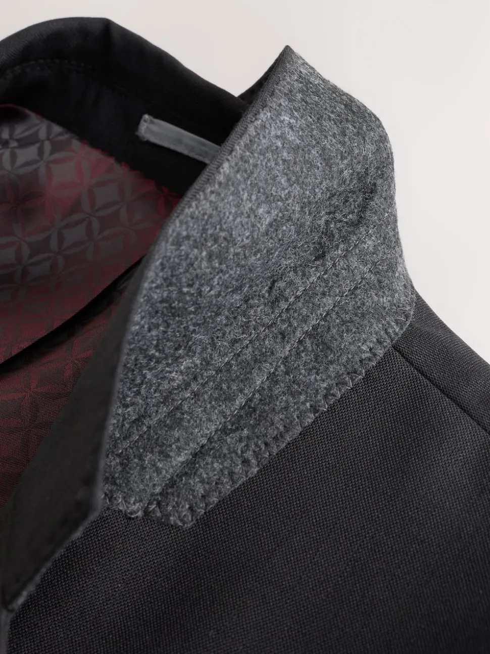 Black Regular Fit Signature Nova Fides 100% Italian Wool Suit Jacket