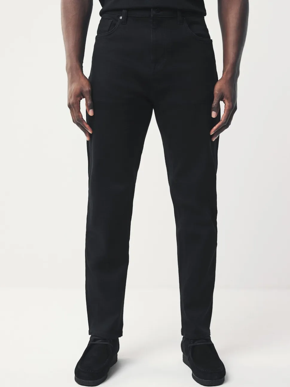 Black Regular Tapered Fit Motionflex Jeans