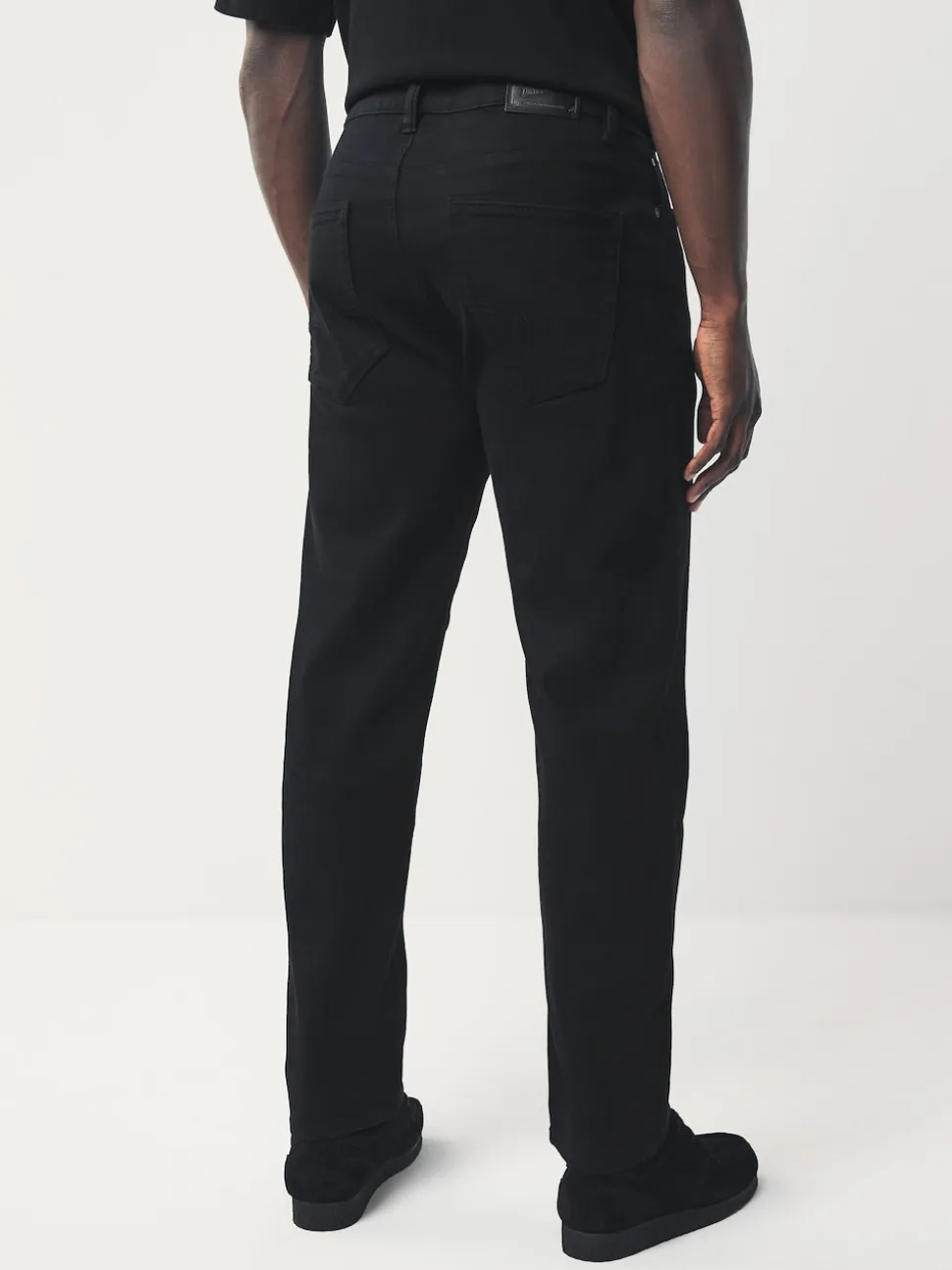 Black Regular Tapered Fit Motionflex Jeans