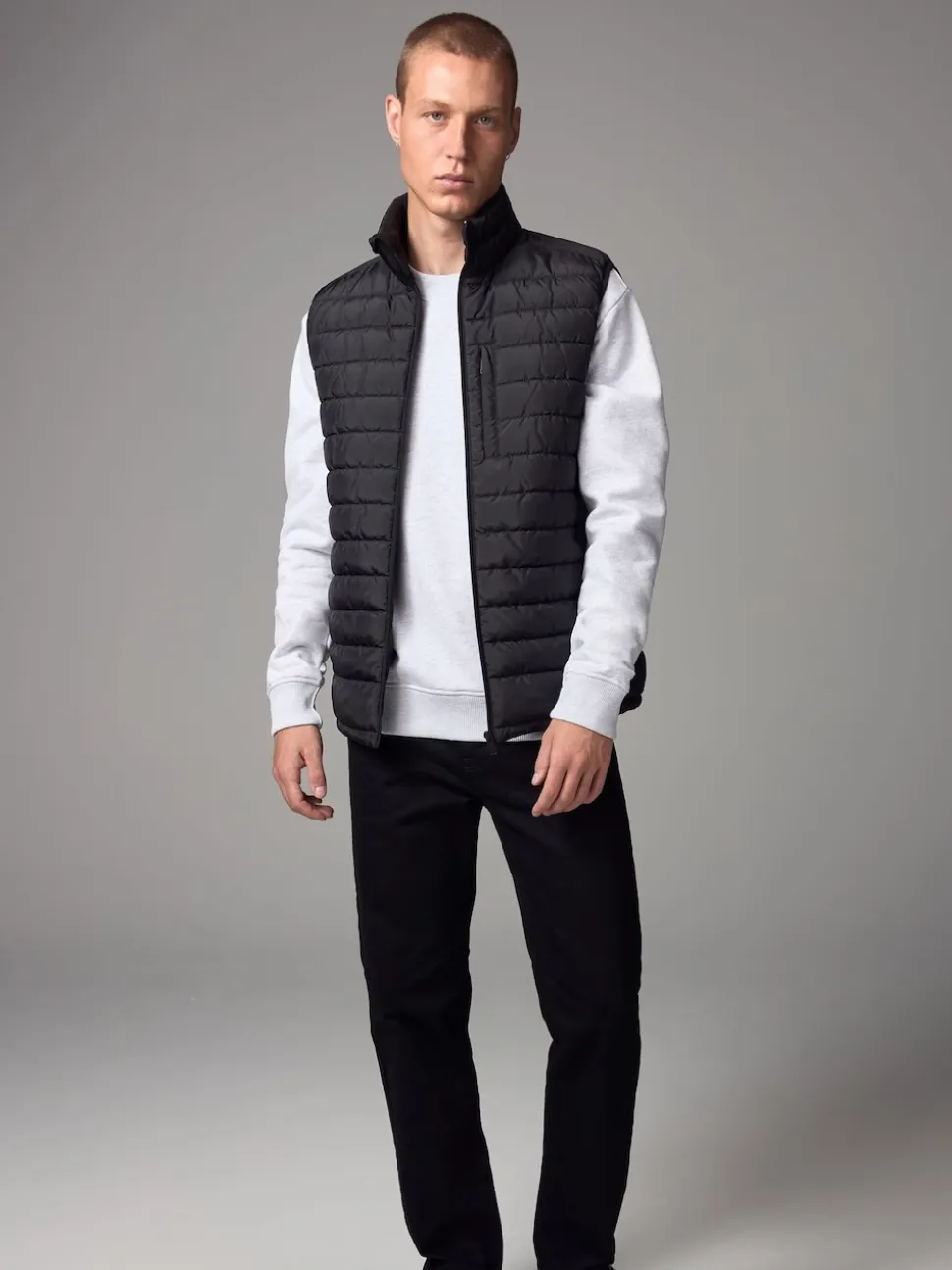 Black Shower Resistant Lightweight Puffer Gilet