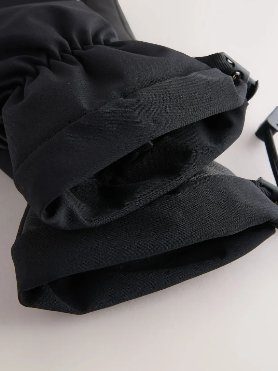 Black Ski Gloves With Leather