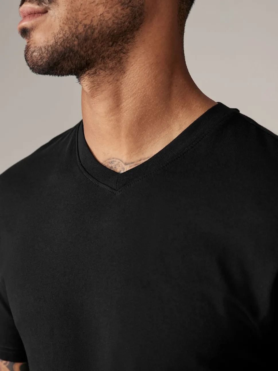 Black Slim Fit Essential V-Neck T-Shirt