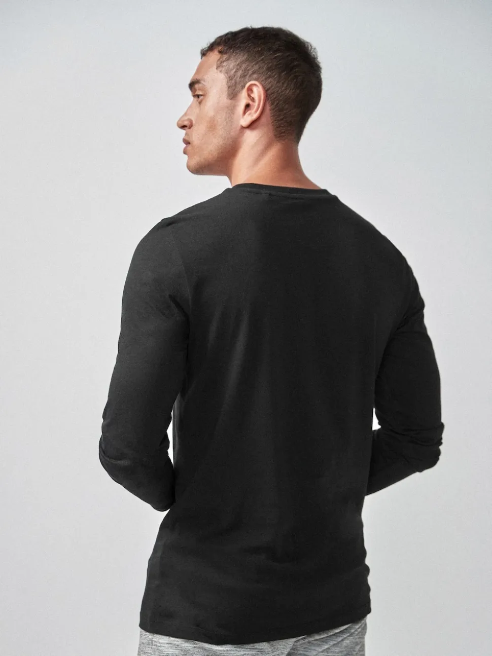 Black Slim Fit Long Sleeve Crew Neck T-Shirt
