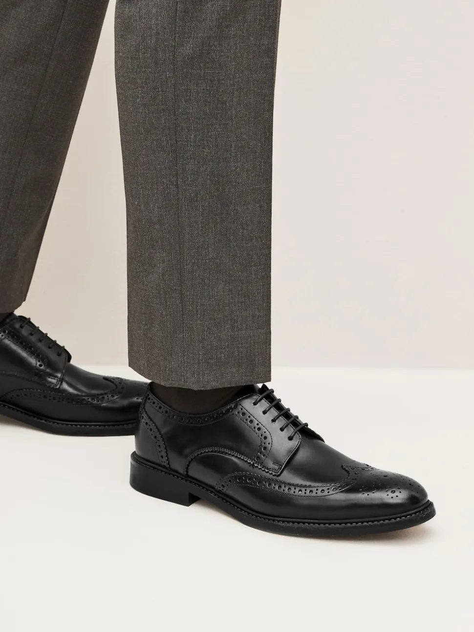 Black Standard Fit Leather Derby Brogues