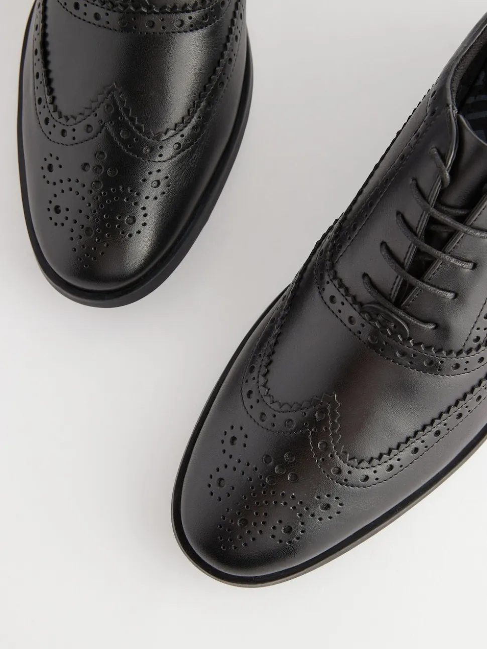 Black Wide Fit Leather Oxford Brogue Shoes