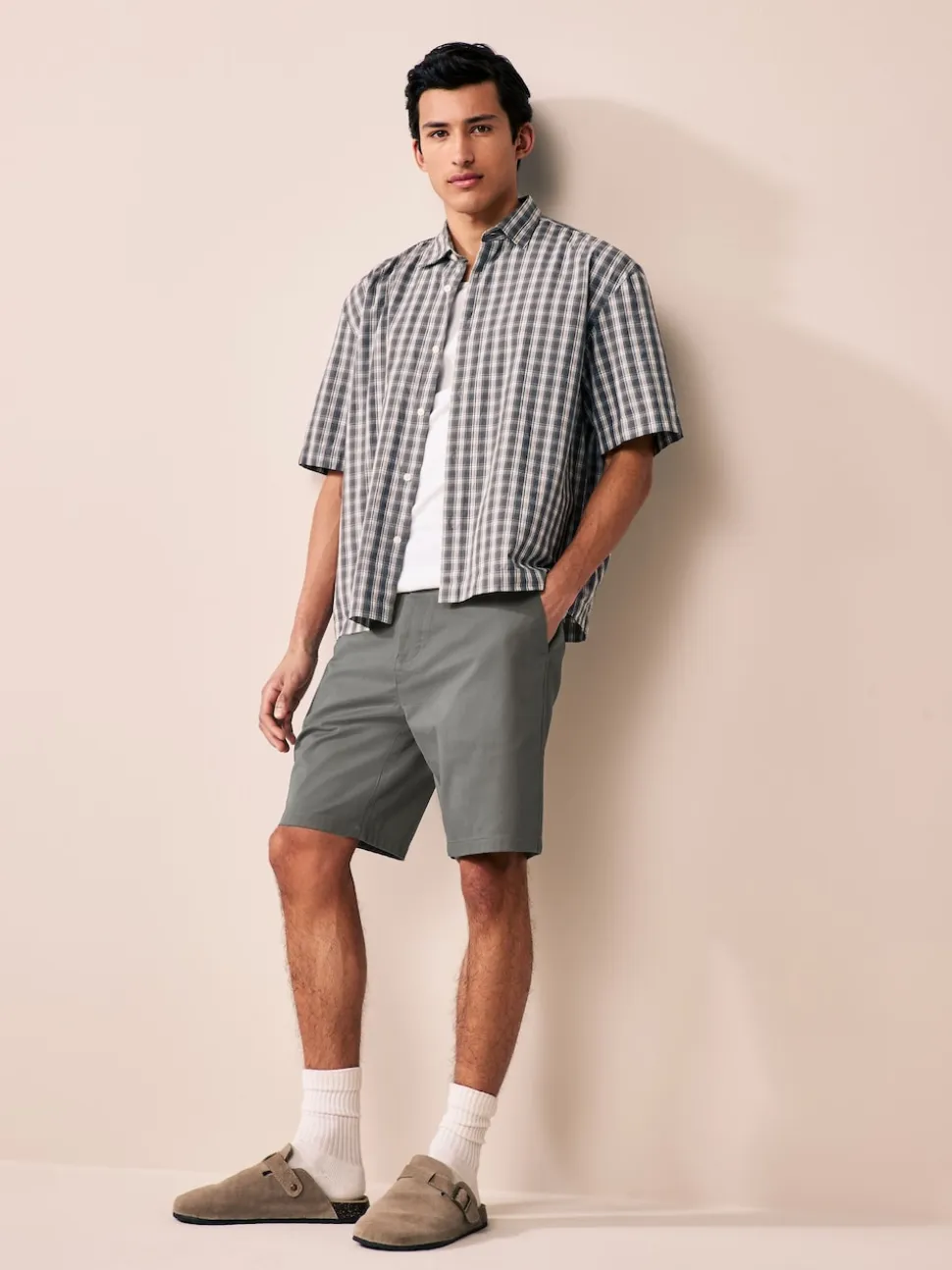Black/Navy/Charcoal Straight Fit Stretch Chinos Shorts 3 Pack
