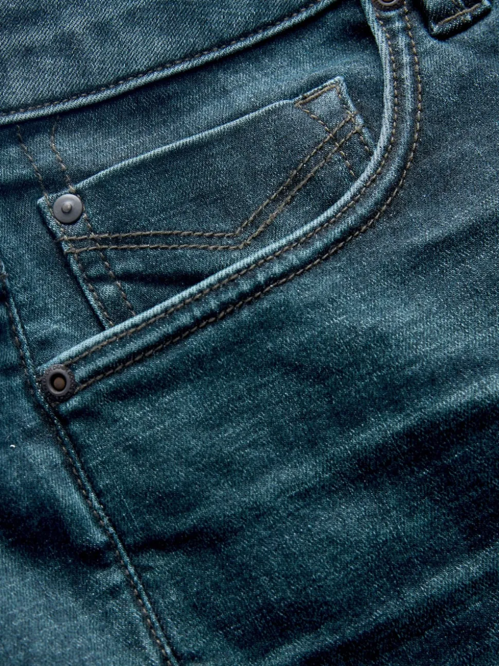 Blue Tint Slim Fit Motionflex Jeans