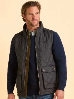 Brakeburn Black Oakham Diamond Quilted Gilet