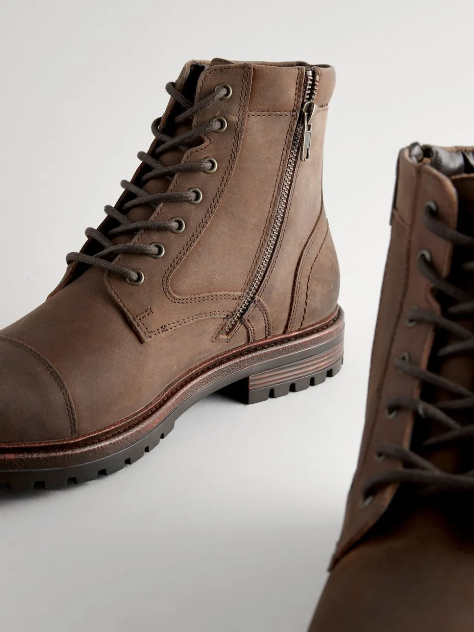 Brown Leather Toe Cap Zip Up Boots