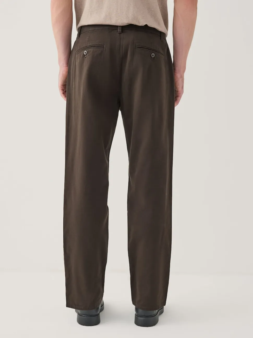 Brown Regular Tapered Fit Single Pleated Stretch Chinos Trousers