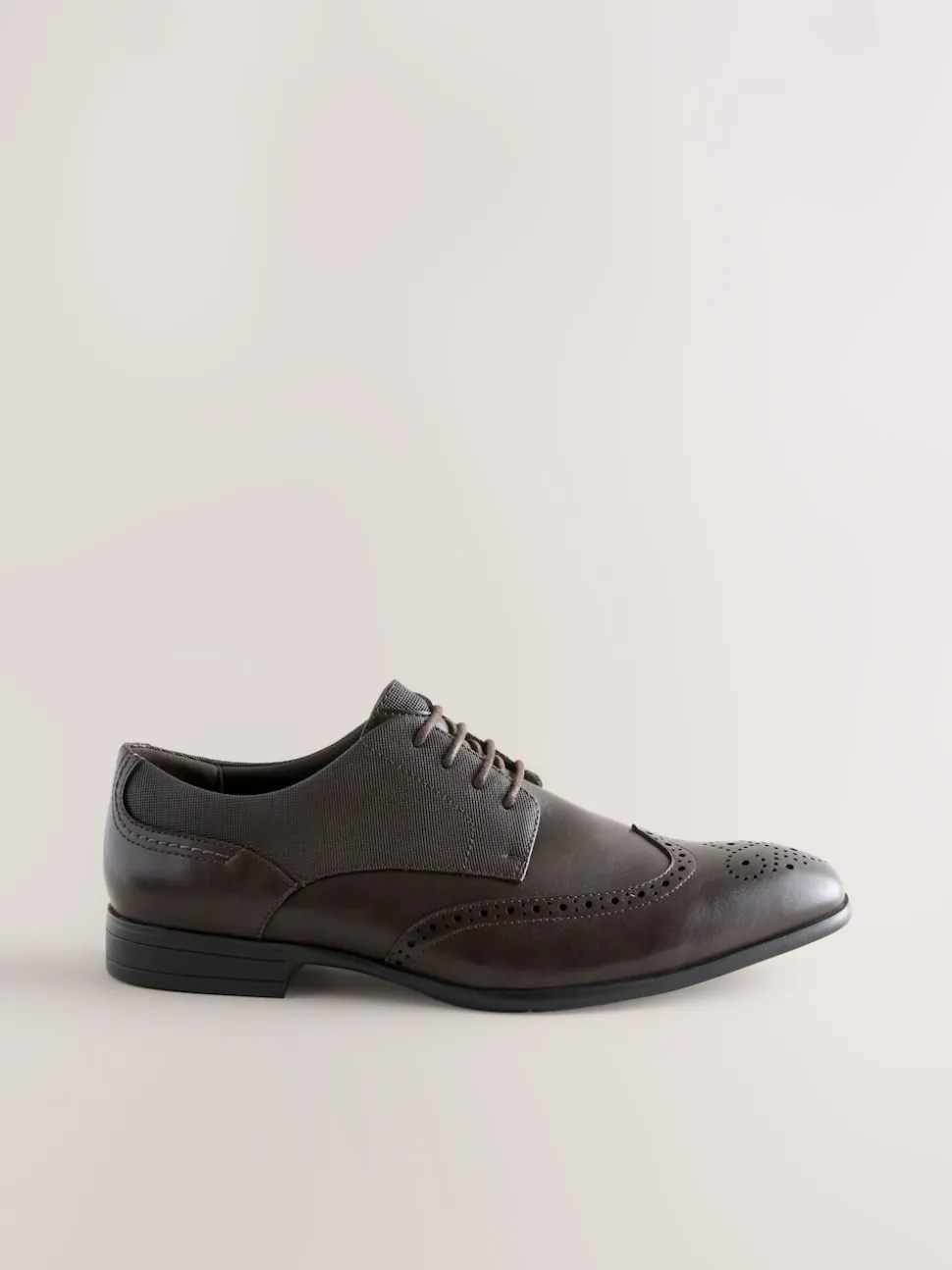 Brown Standard Fit Brogue Shoes