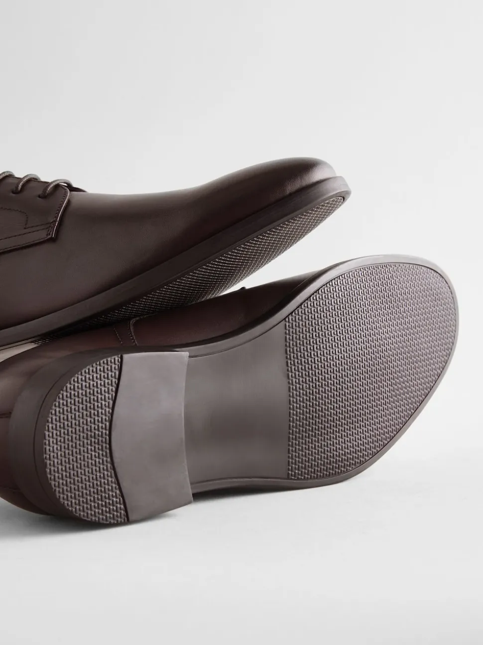 Brown Standard Fit Leather Plain Derby Shoes