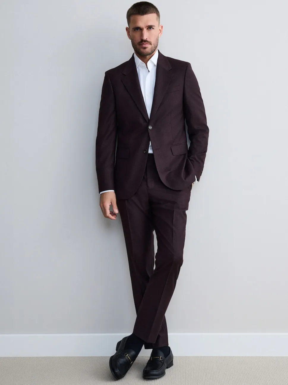 Burgundy Red Slim Fit Signature Zignone Italian Wool Cashmere Blend Flannel Suit Jacket