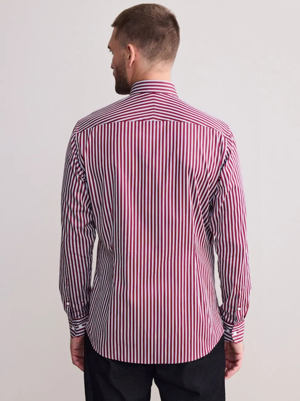 Burgundy Red Stripe Slim Fit 100% Cotton Signature Single Cuff Shirt