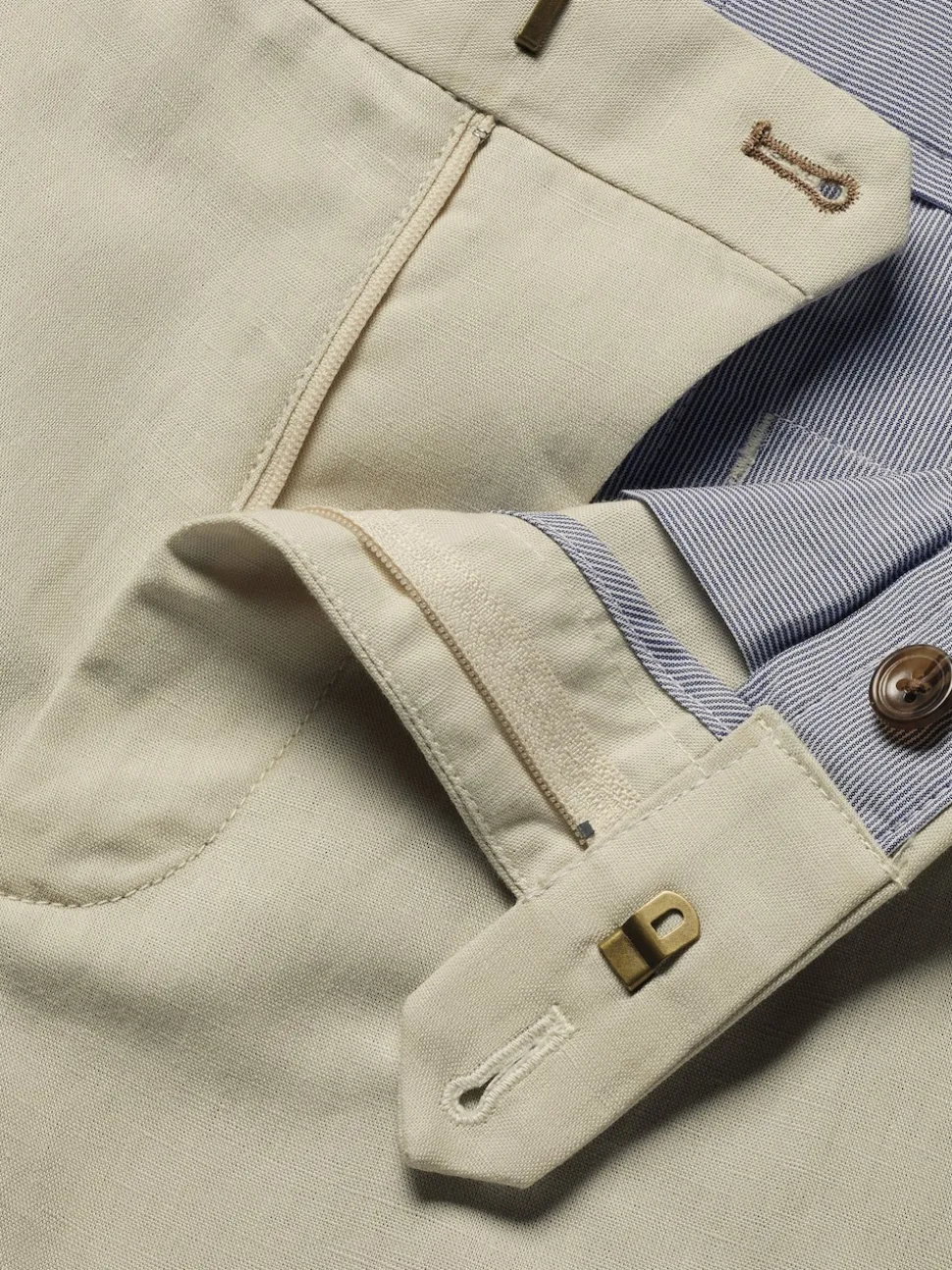 Charles Tyrwhitt Natural Shorts