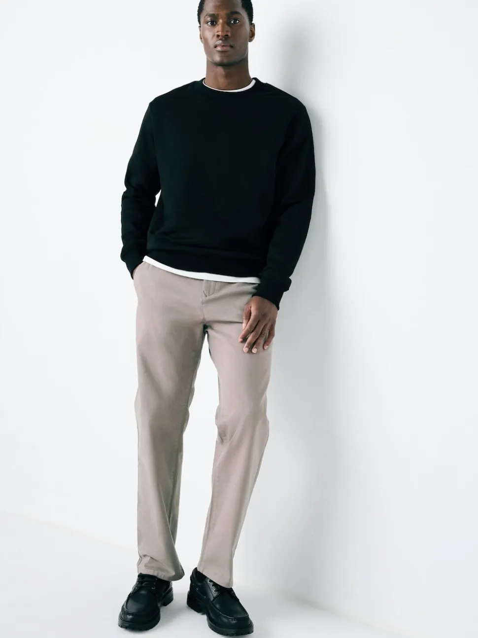 Clay Straight Fit Stretch Chinos Trousers