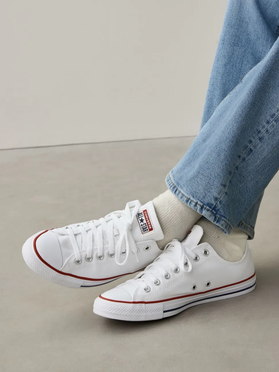 Converse White Off Chuck Ox Trainers