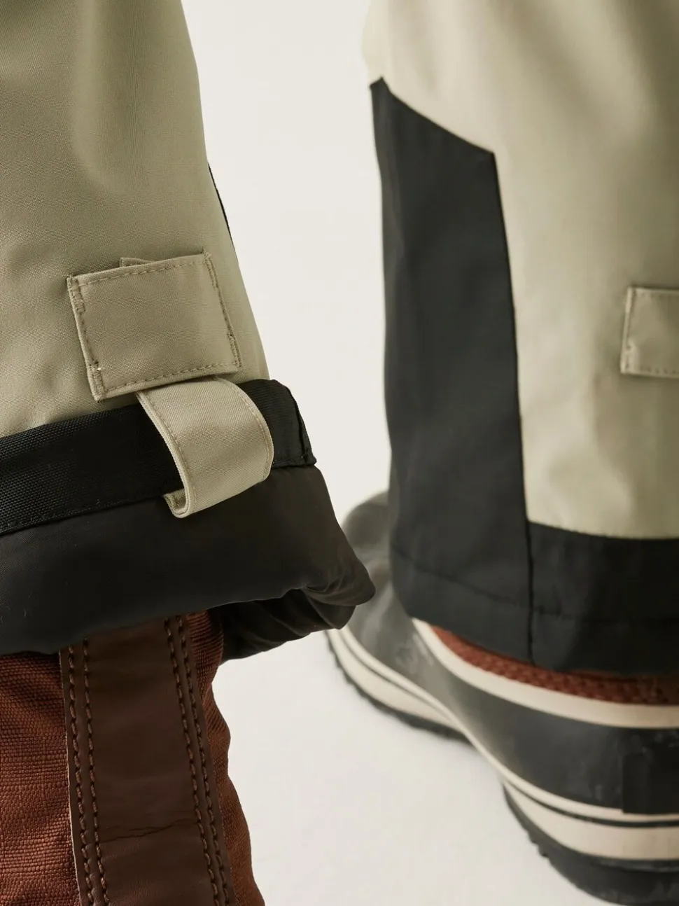 Dare 2b Baseplate II Waterproof Joggers