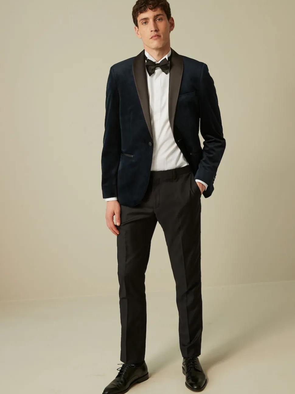 Dark Navy Blue Slim Fit Velvet Blazer
