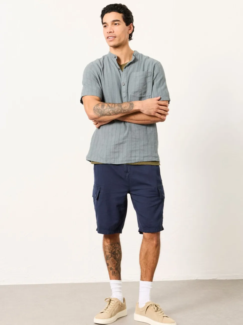 FatFace Brecon Navy Garment Dye Cargo Shorts