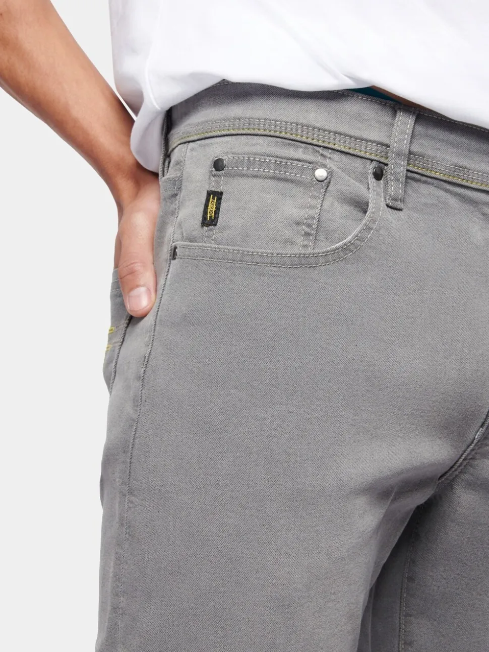 Flyers Mens Straight Fit Jeans