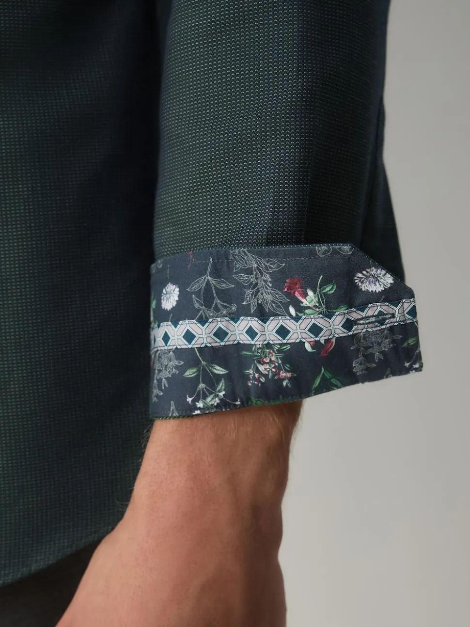 Forest Green Slim Fit Easy Care Textured Trimmed Shirt