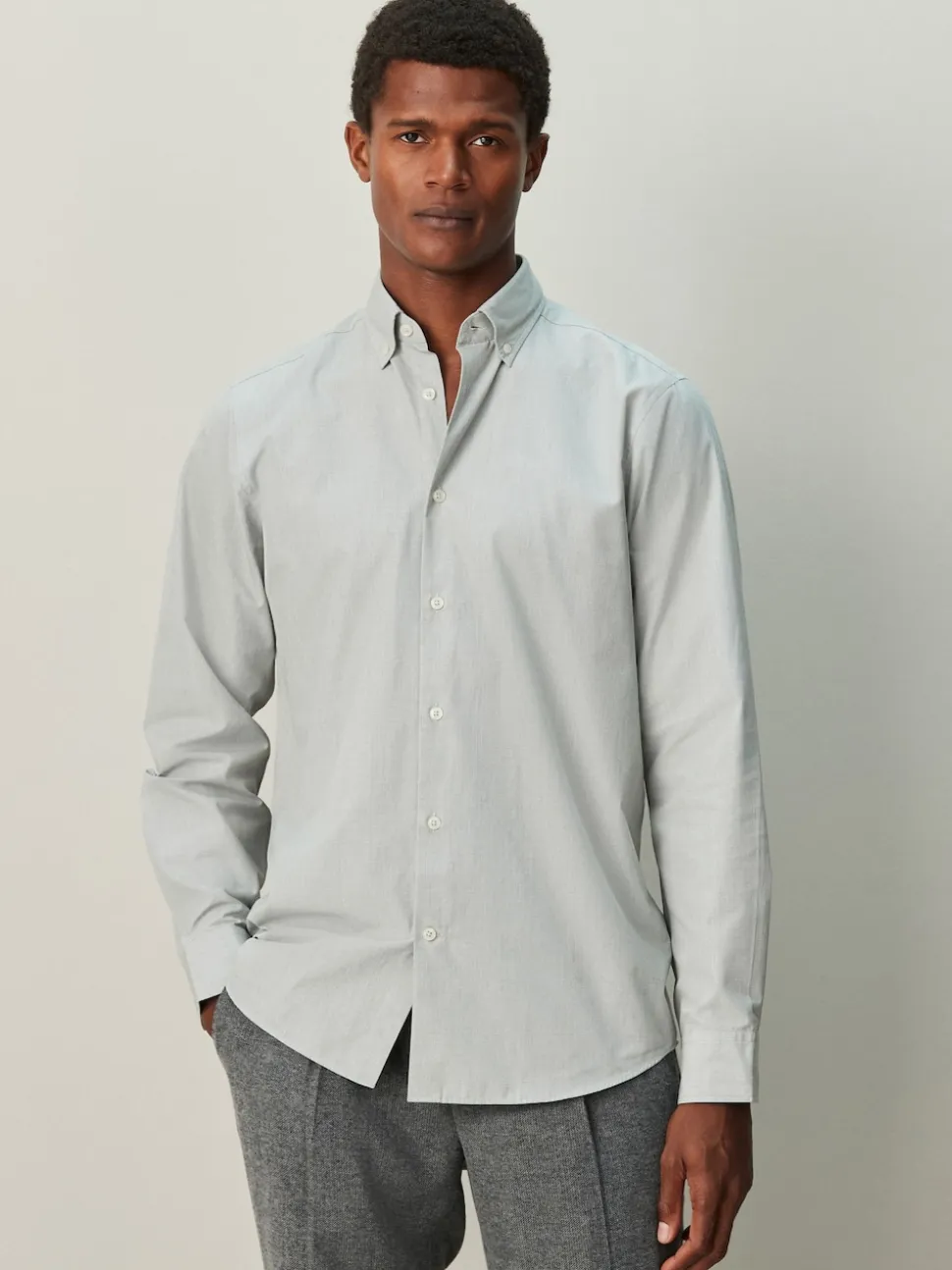 Green Texture Regular Fit Cotton Rich Long Sleeve Formal Shirt