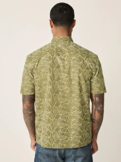 Green Textured Embroidered Tile Short Sleeve Shirt