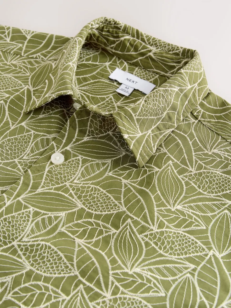 Green Textured Embroidered Tile Short Sleeve Shirt