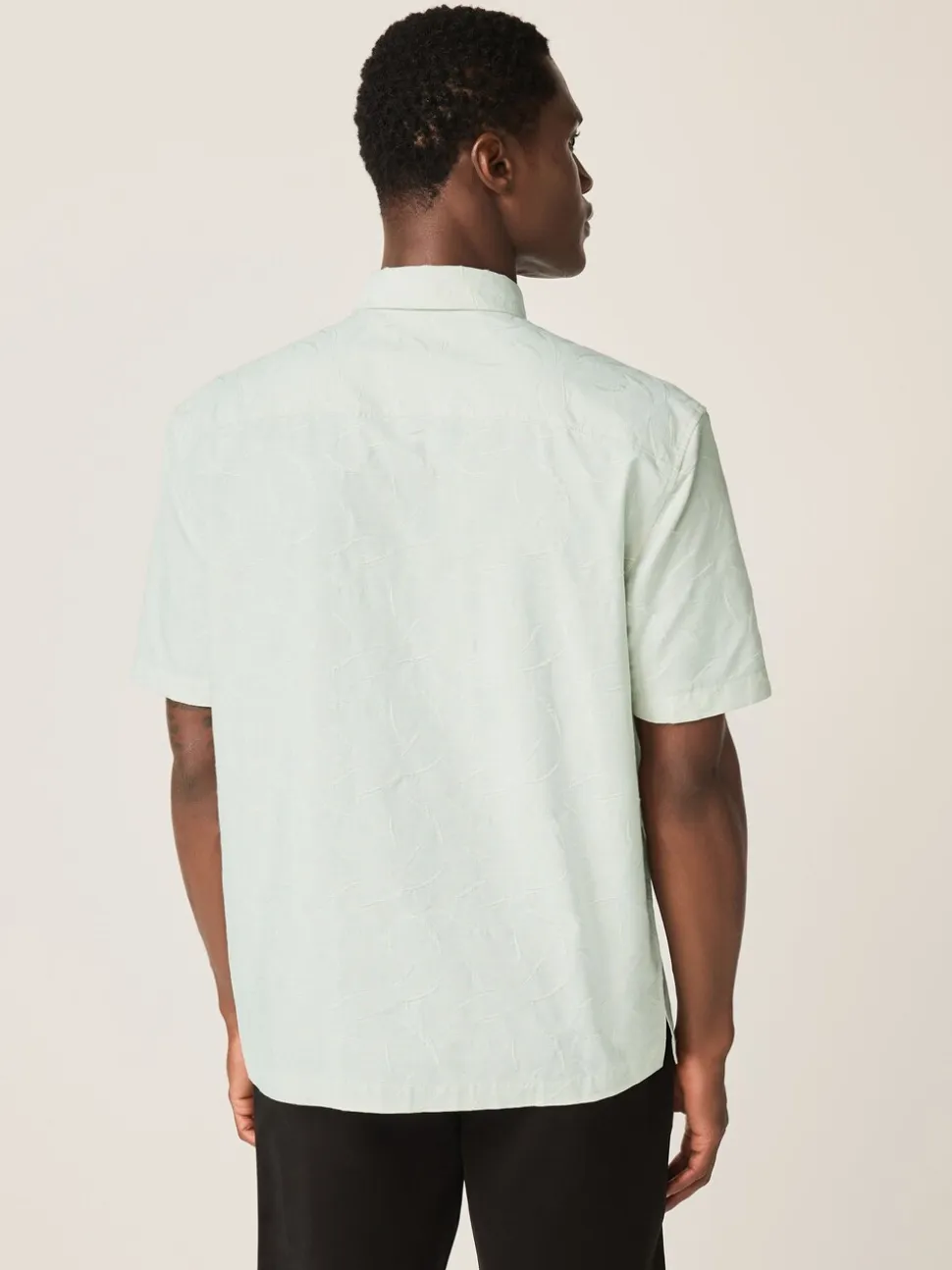 Green Textured Floral Print Short Sleeve Shirt